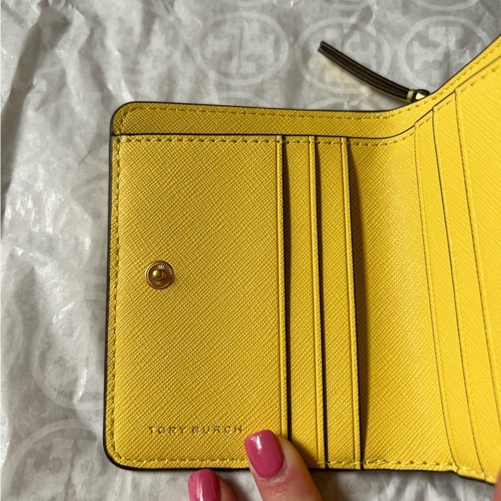 Tory Burch Emerson Mini Wallet Yarrow Gold Yellow - Picture 5 of 9